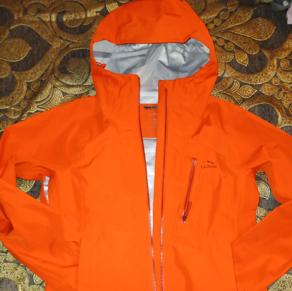 Women's L.L. Bean Pathfinder Gortex Shell Jacket